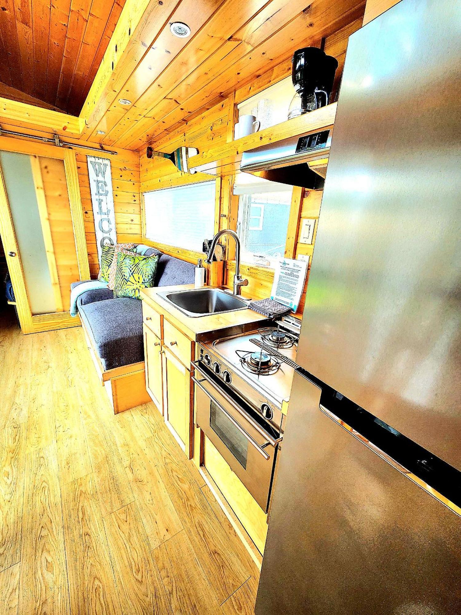 Orlando Lakefront Tiny Homes 6 Plus Month Rentals Phòng bức ảnh