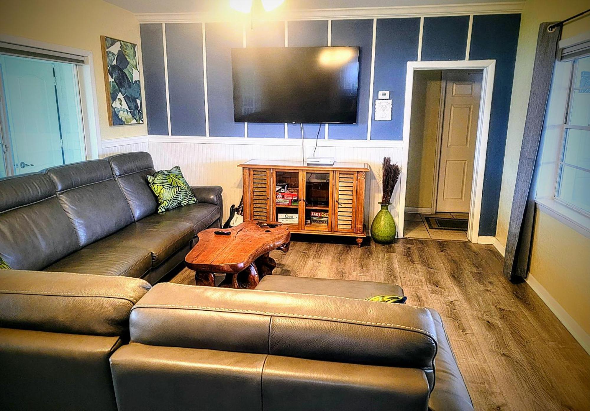 Orlando Lakefront Tiny Homes 6 Plus Month Rentals Phòng bức ảnh